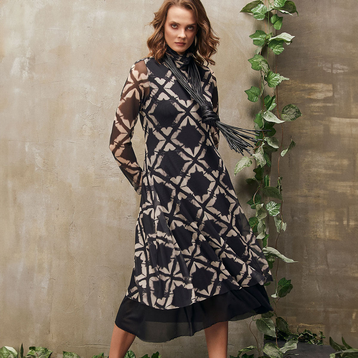 Autumn Midi Dresses For Women - This Seasons Must Have Style Experience Boutique Autumn Midi Dresses For Women - This Seasons Must Have Style Experience Boutique