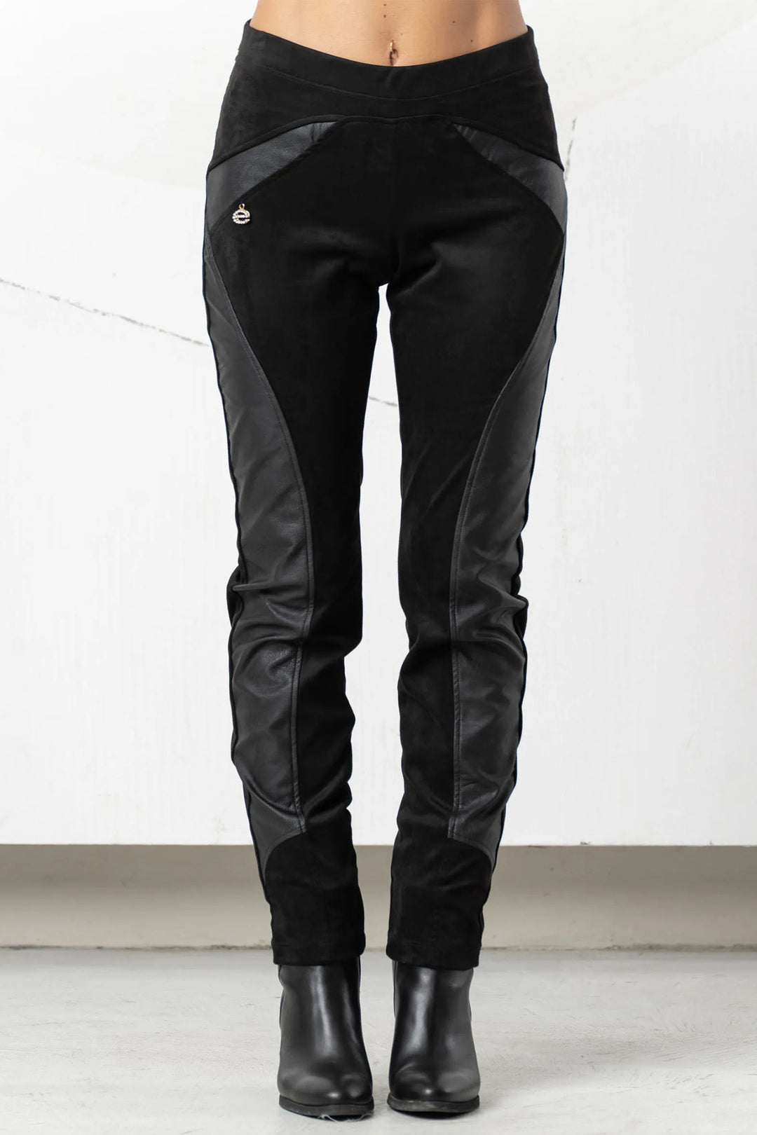 Elisa Cavaletti ELW256048710 Black Faux Suede Leggings