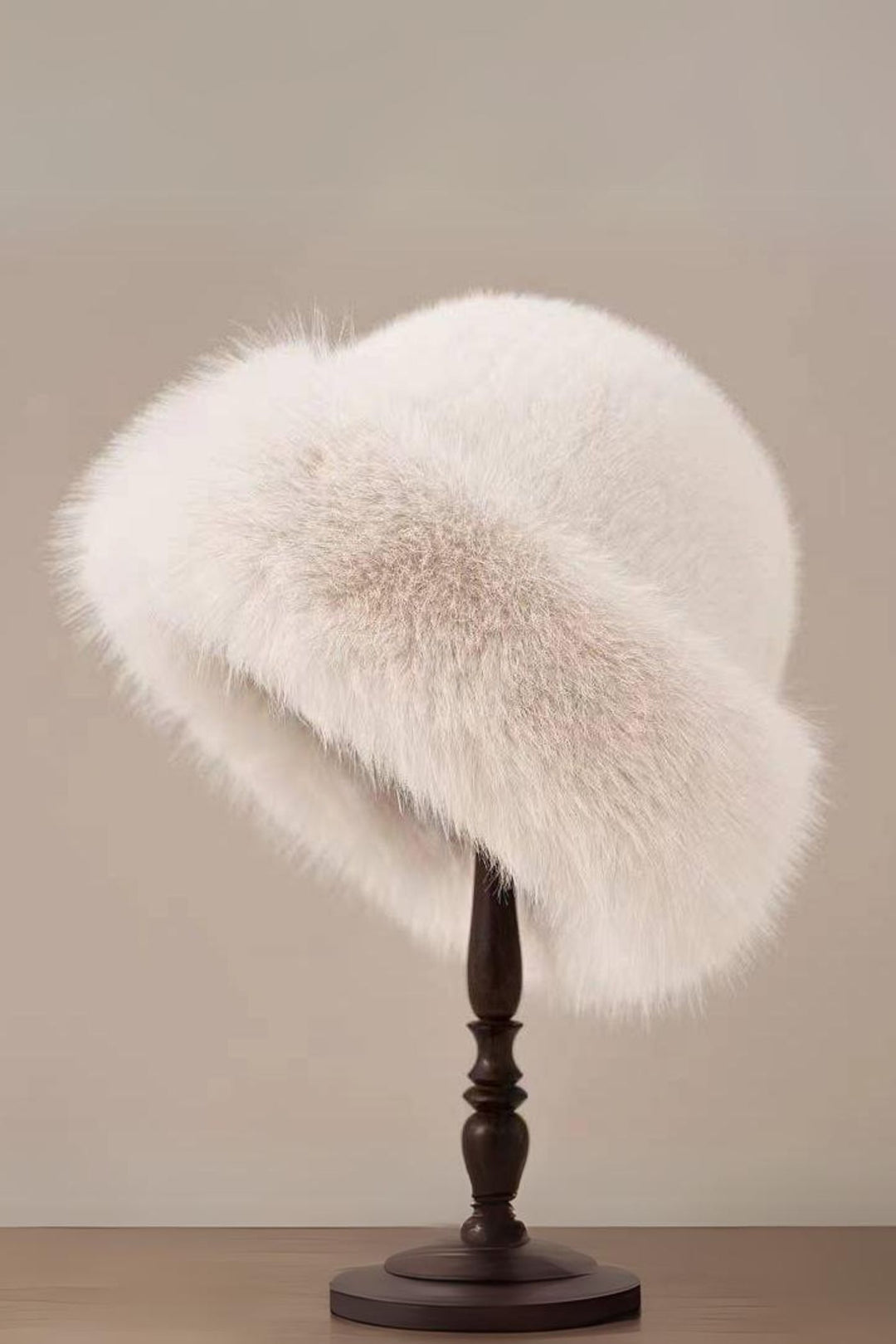 Luxurious Winter Elegance  Faux Fur Hat Off White