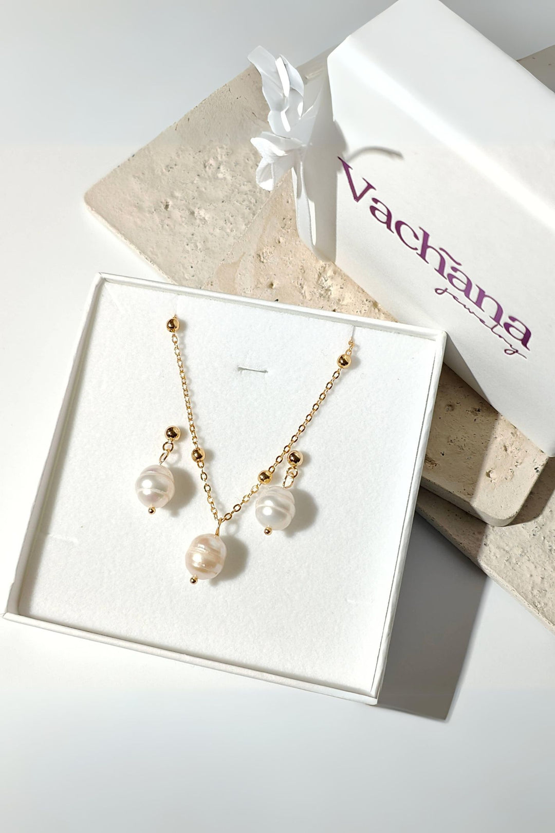 18K Gold Plated Pearl Necklace & Earrings Jewellery Set