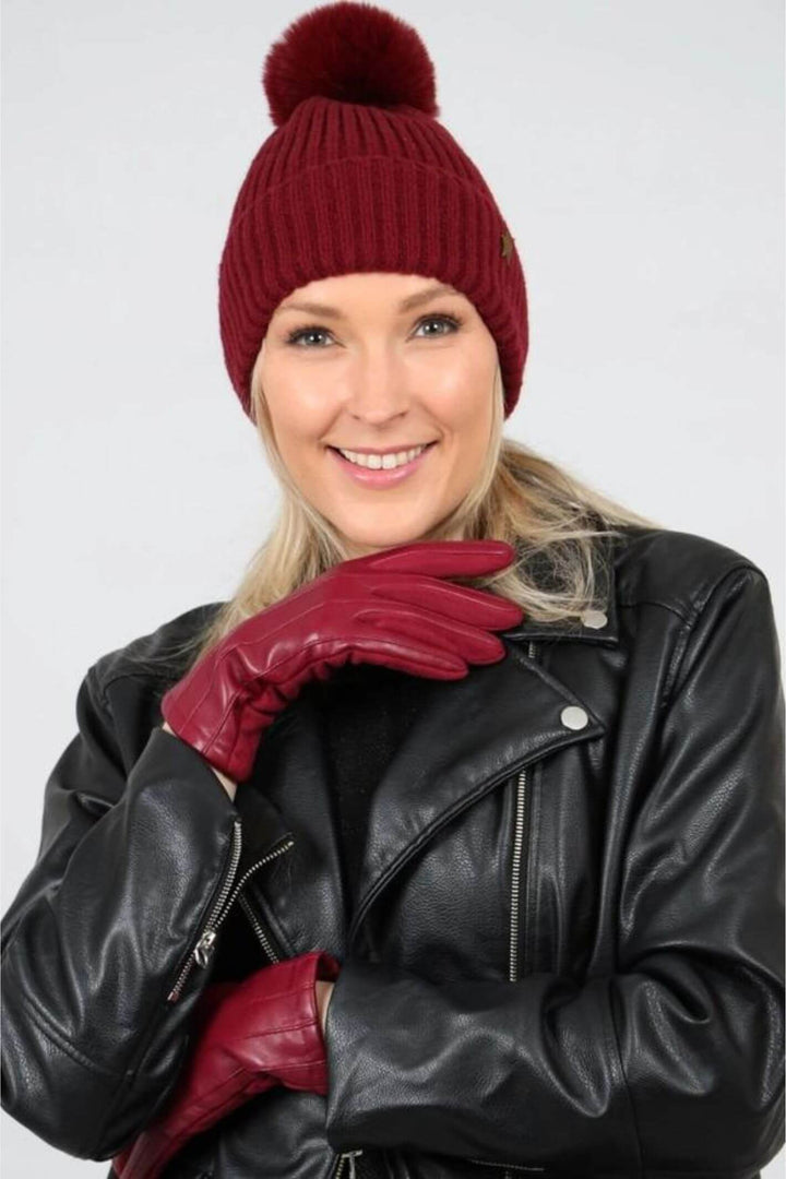 Berry Metal Star Pom Pom Hat with Antique Gold Star