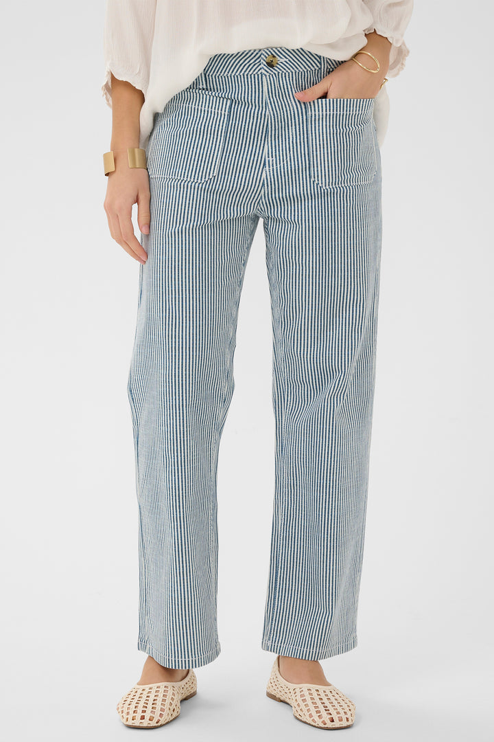 Cream Clothing CRBerta Horizon Blue Milk Audrey Fit 7/8 Twill Trousers 10614864 108999