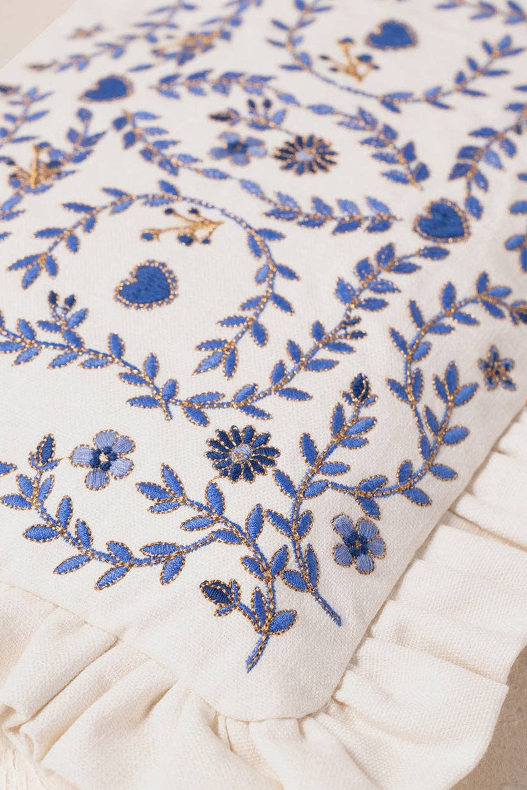 Elizabeth Scarlett Cream Mediterranean Garden Frill Pouch