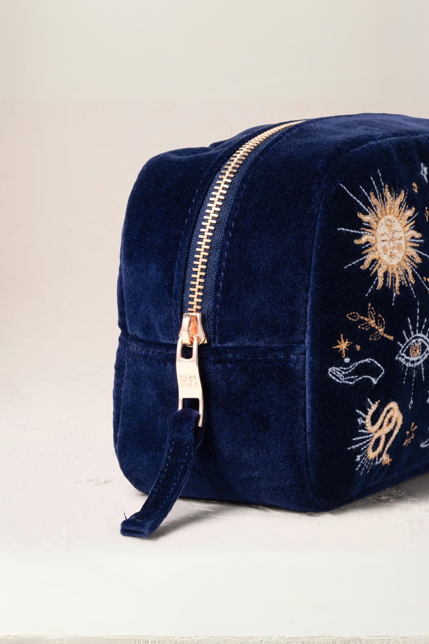 Elizabeth Scarlett Navy Boho Mysticism Makeup Bag – Experience
