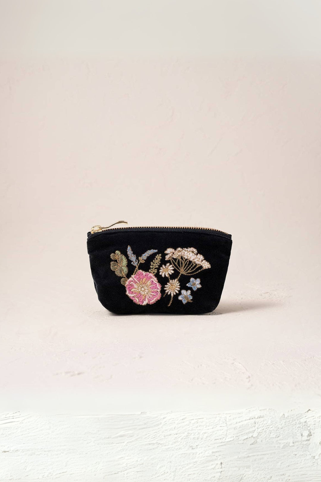 Elizabeth Scarlett Charcoal Pressed Flowers Coin Purse