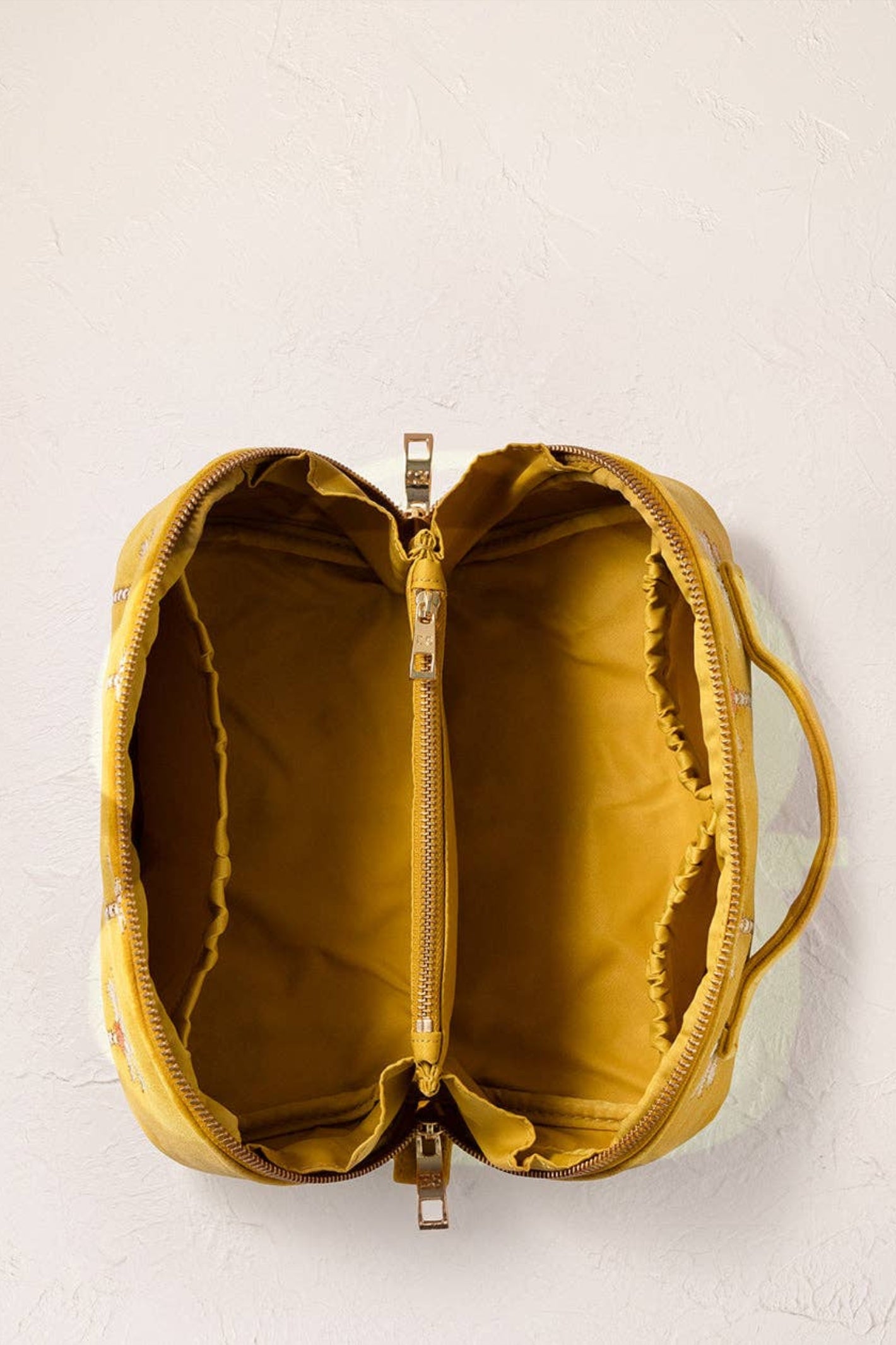 Elizabeth Scarlett Sunrise Palms Open Flat Velvet Makeup Bag