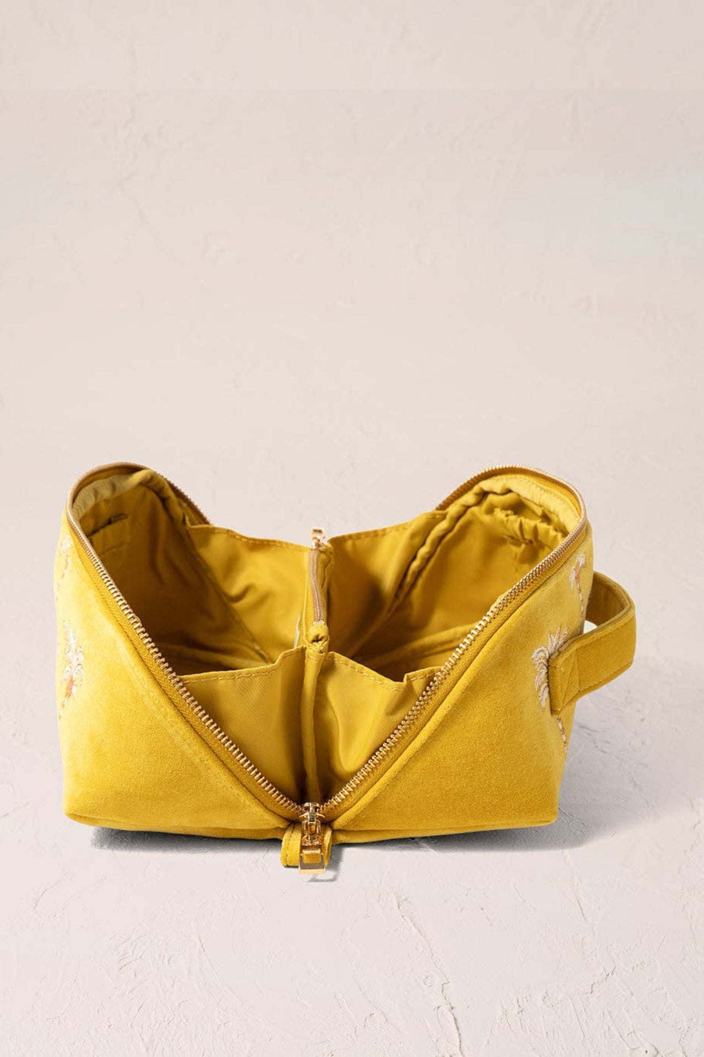 【送料関税込】Elizabeth Scarlett / Sunrise Palms Makeup Bag Elizabeth Scarlett Sunrise Palms Sea Salt Cotton Everyday