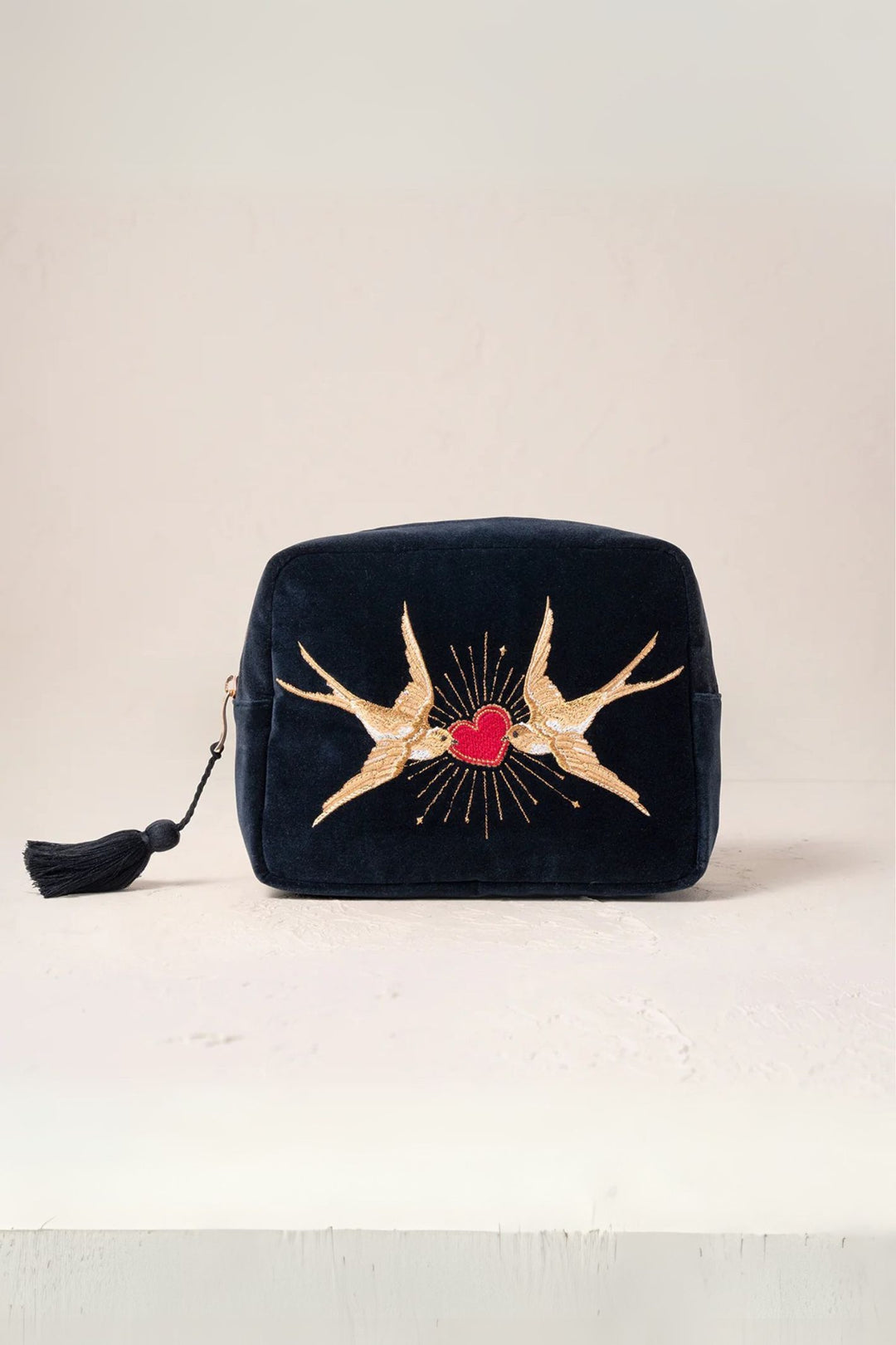 Elizabeth Scarlett Swallows Wash Bag