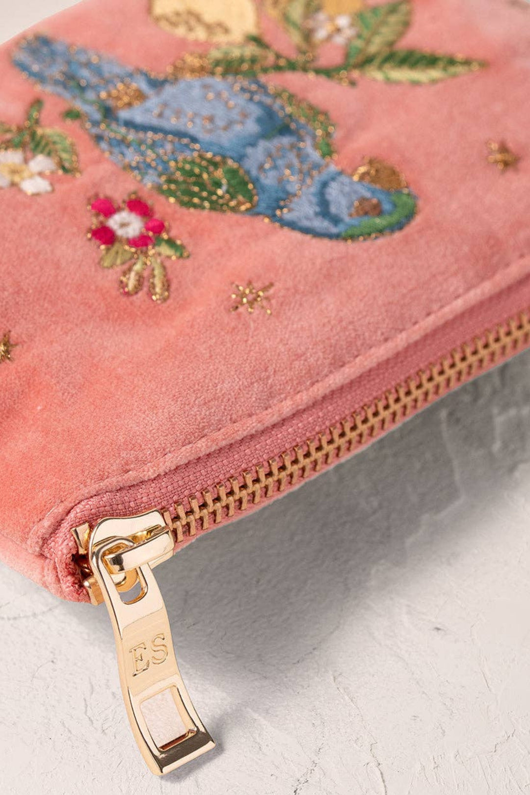 Elizabeth Scarlett Tropical Parrot Velvet Coin Purse