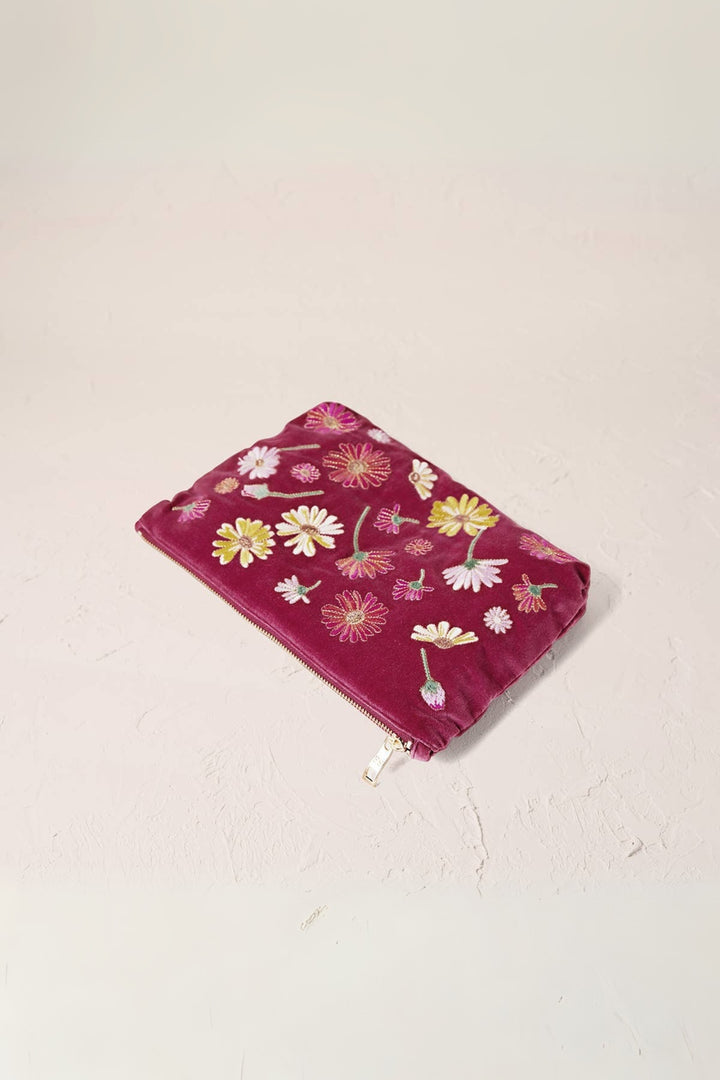 Elizabeth Scarlett Wildflower Dry Rose Everyday Pouch