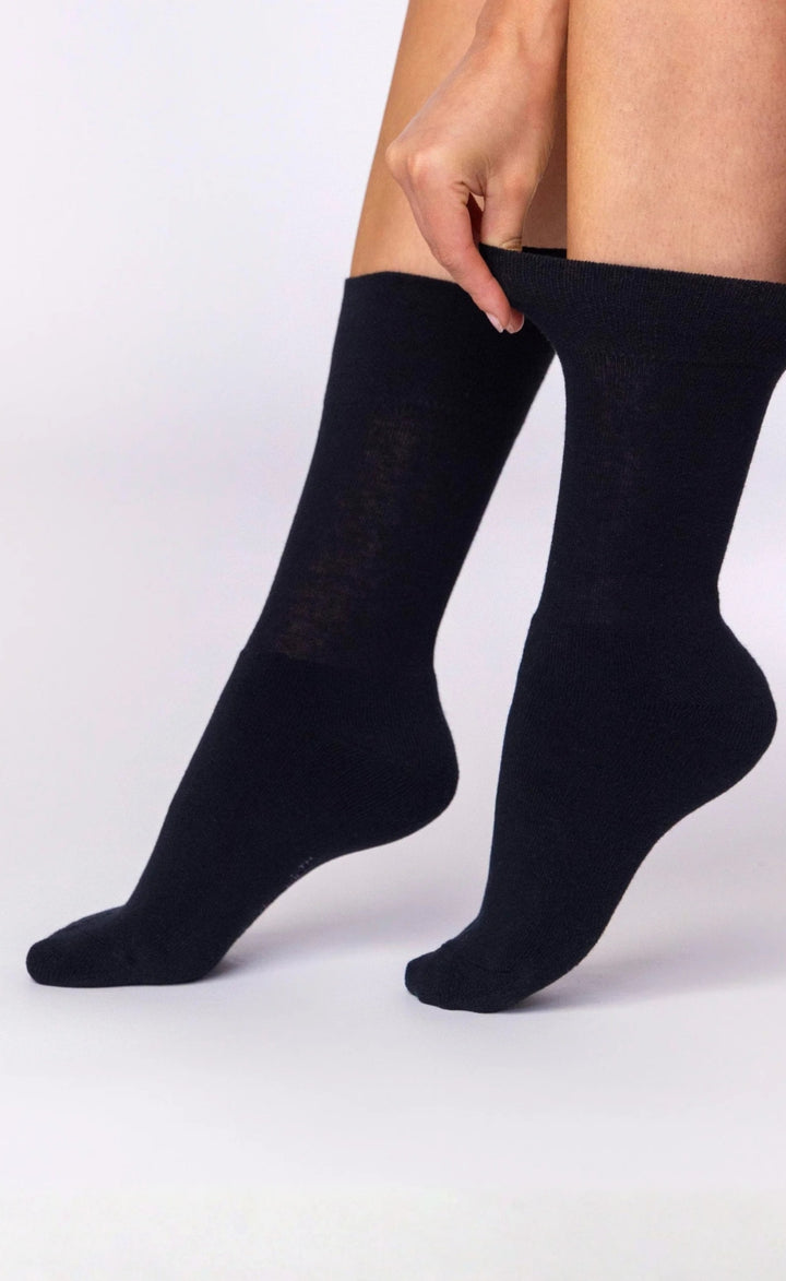 Gentle Grip Black Cotton Blend Socks