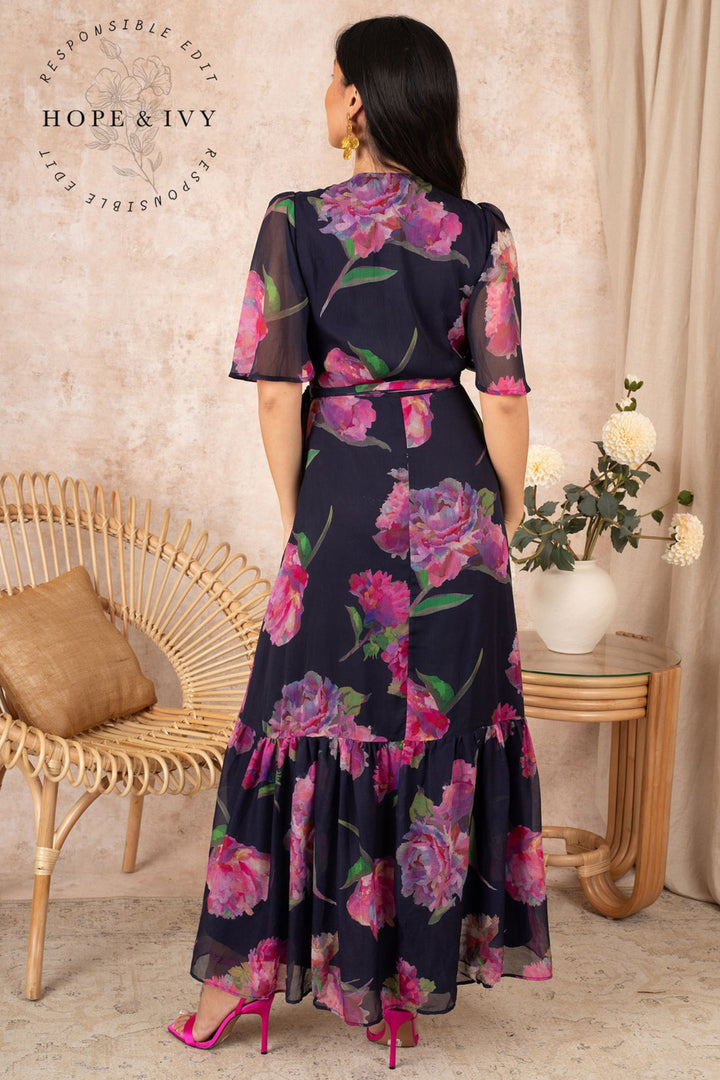 Hope & Ivy The Ashia Navy Floral Print Maxi Wrap Dress