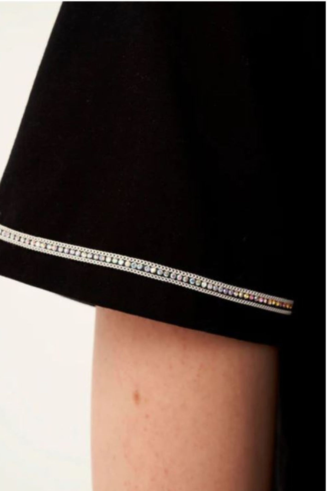 Leo & Ugo TEJ289 Black Crystal Trim Top