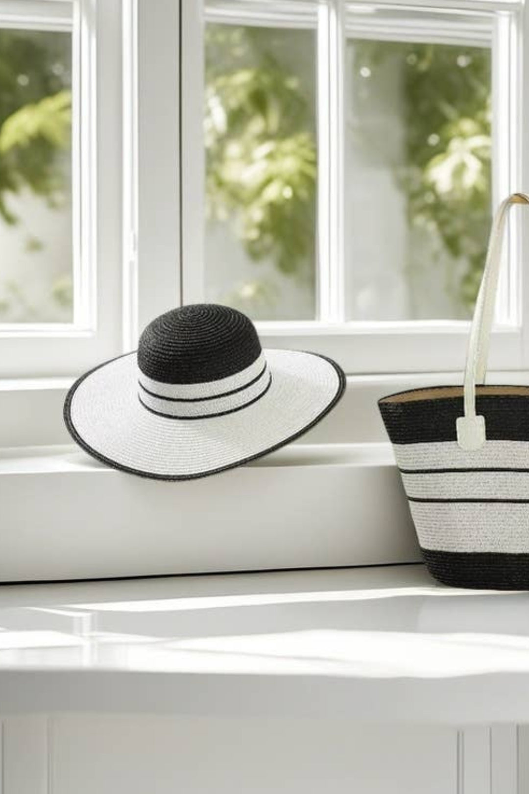 Monochrome Striped Straw Sun Hat