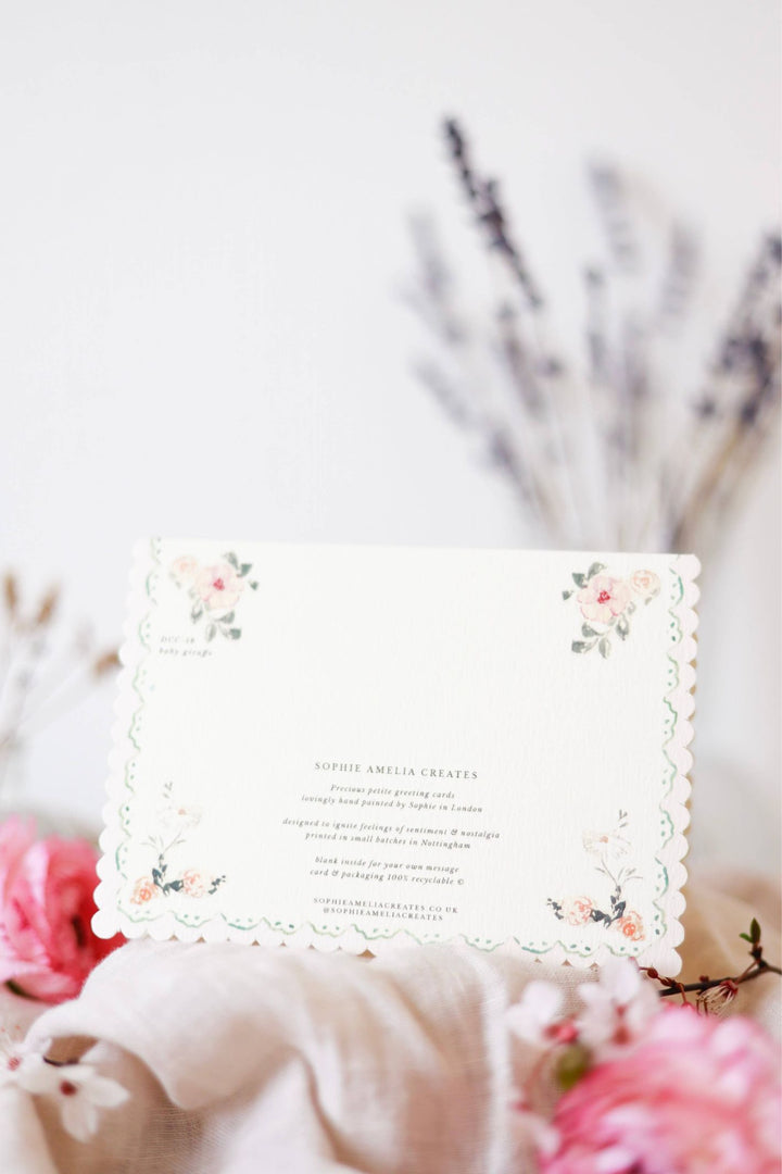 Sophie Amelia Creates New Baby giraffe Scalloped Edge Card