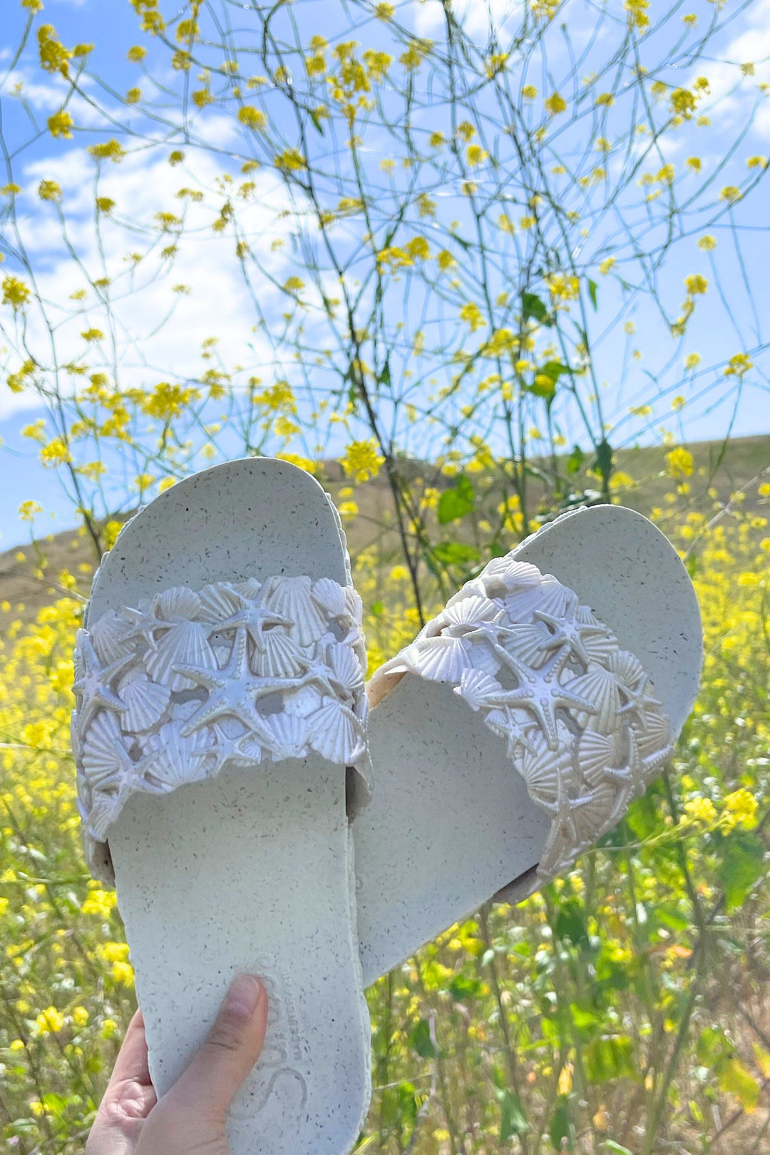 Sunies Pearl Sea & Ocean Slide Sandals