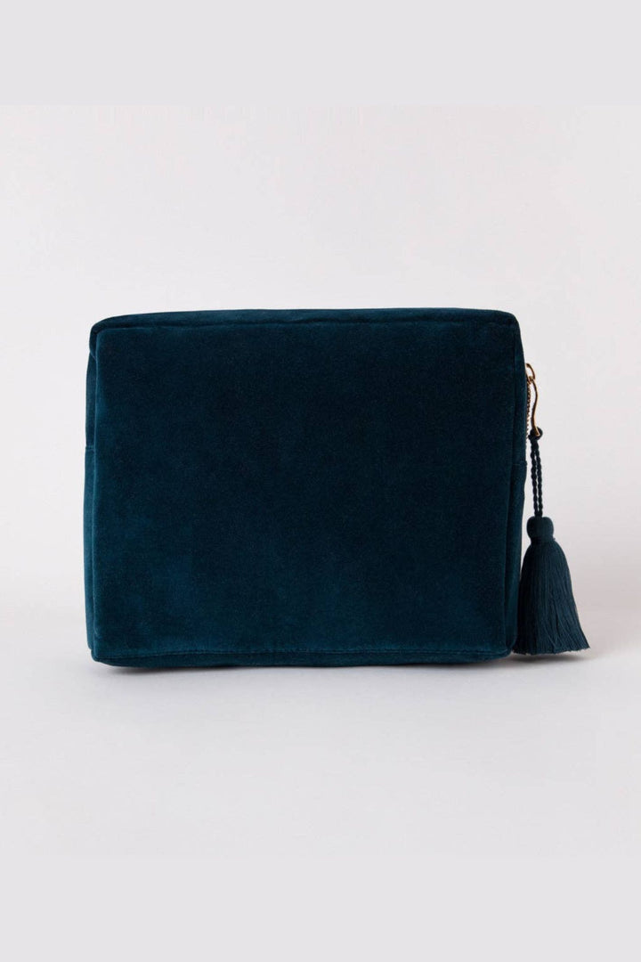 Elizabeth Scarlett Teal Turtle Conservation Wash Bag