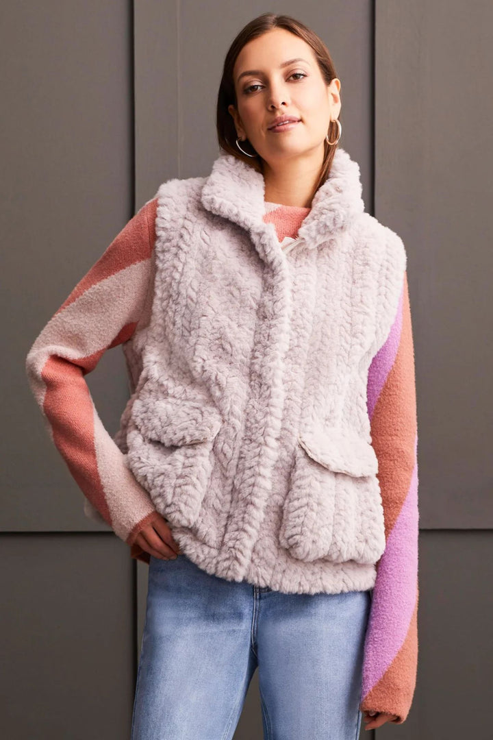 Tribal 5313O Fair Orchid Faux Fur Gilet