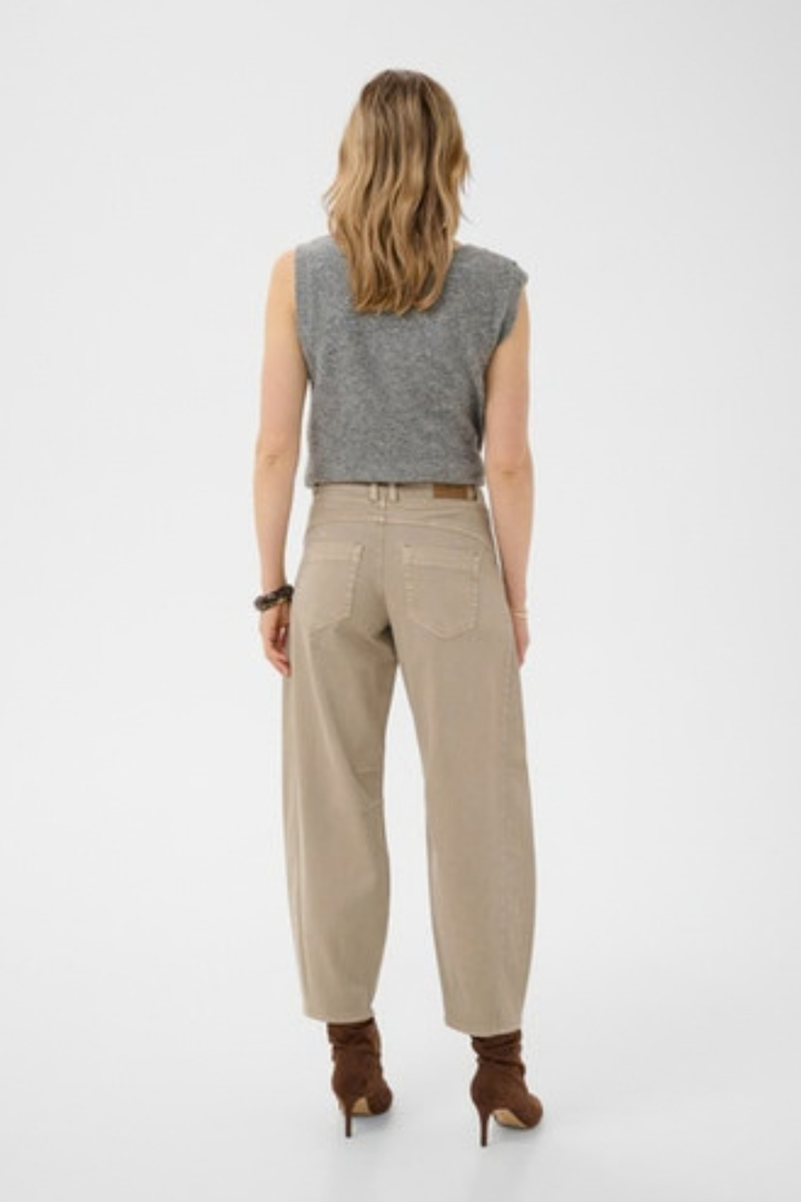 Cream Clothing CRDjuli Cobblestone Wash Beige Relaxed Fit Barrel Jeans 10615293 1000029