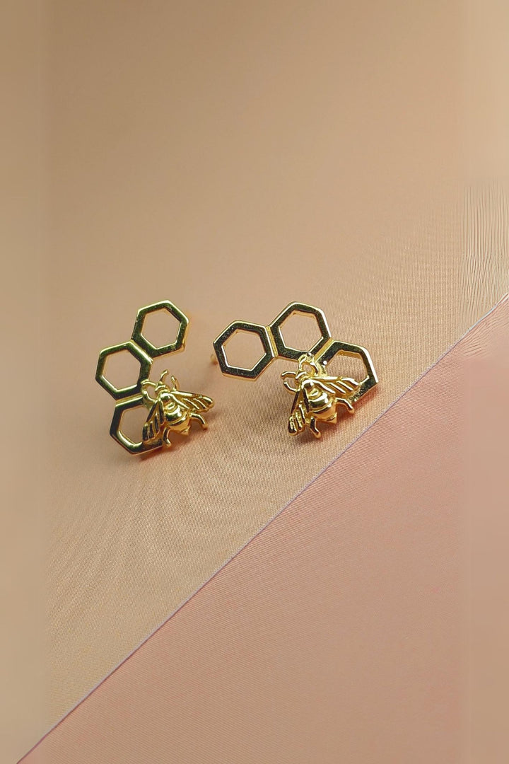 Vurchoo 1082 18k Gold Bumble Bee Stud Earrings