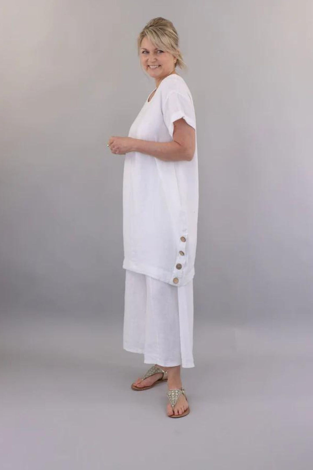 White Short Sleeve Linen Bubble Dress