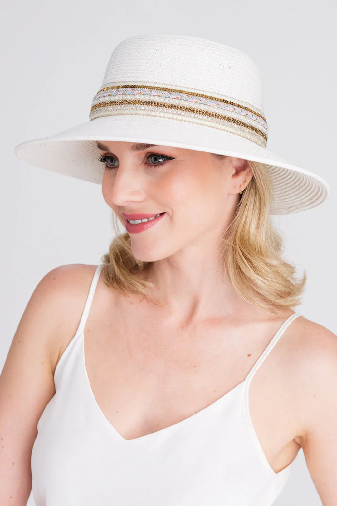 White Woven Straw Crystal Wide Brim Sun Hat