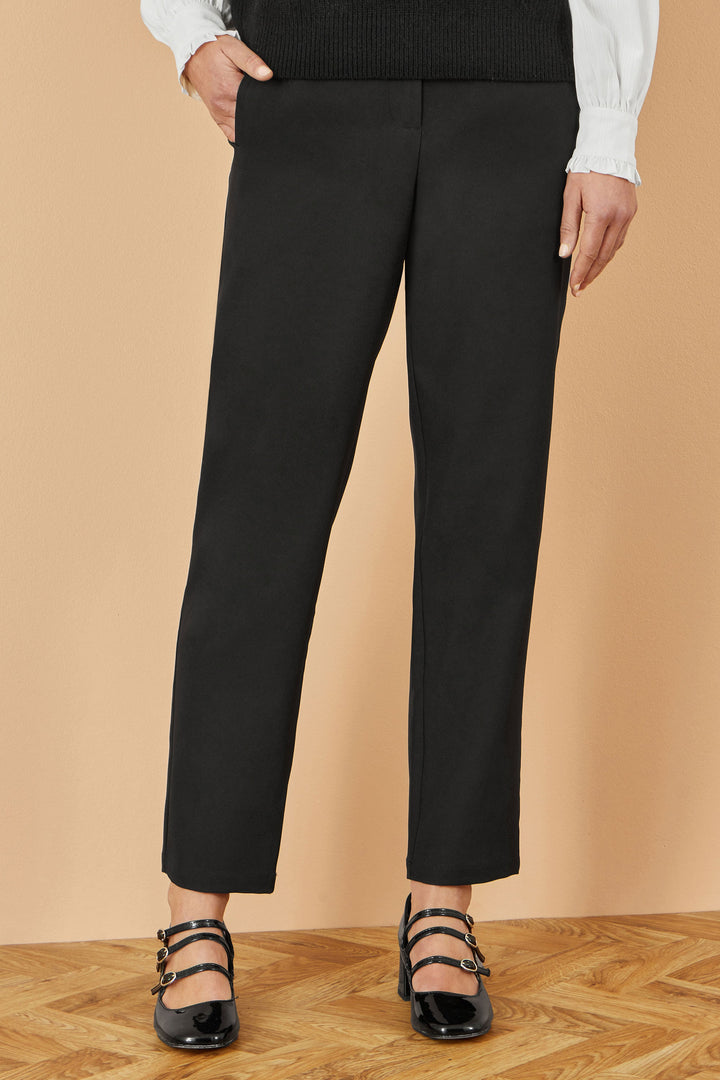 Black Stiletto Yumi Black Tailored Cigarette Trouser