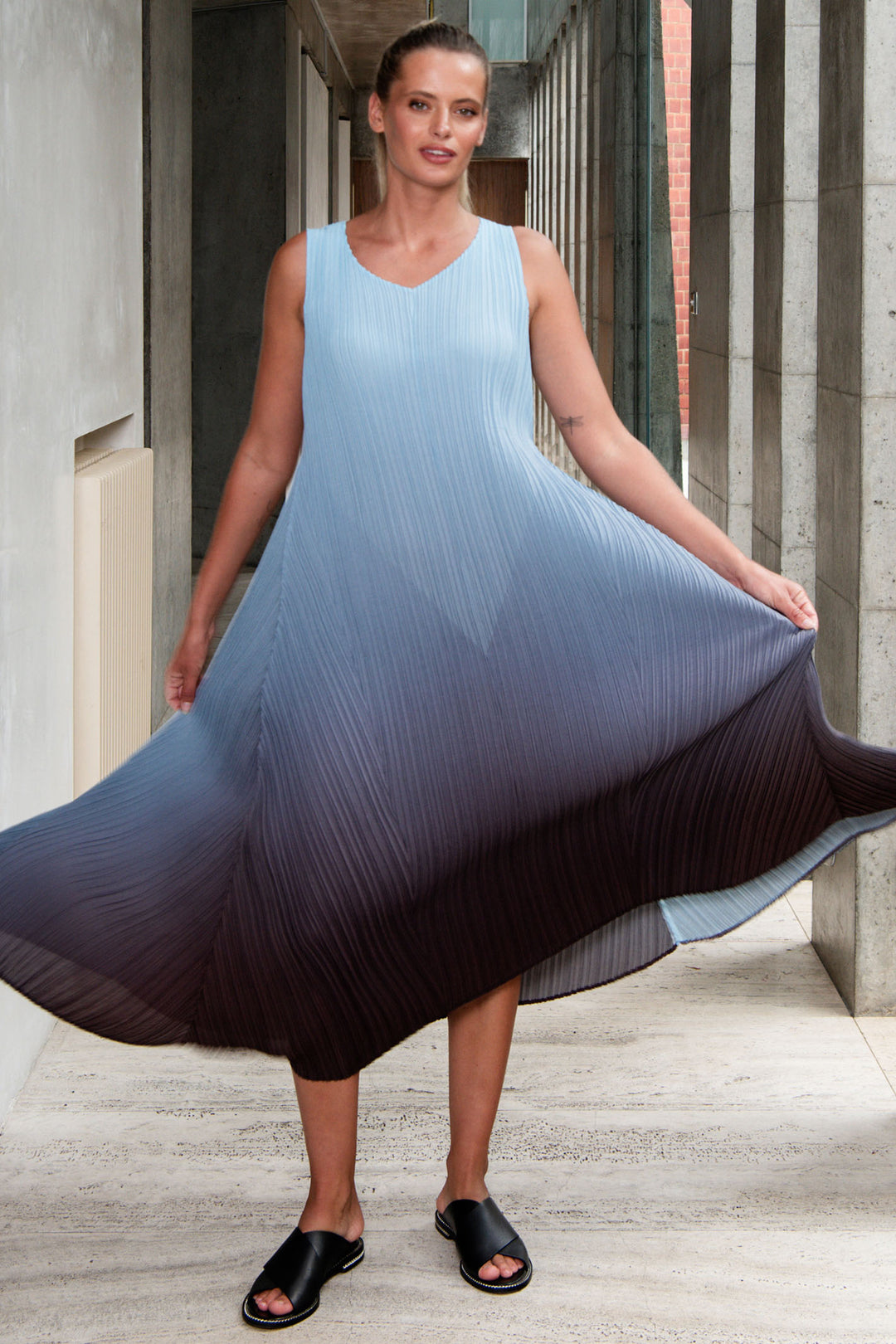 blue topaz dress Scoop Neck Ruched Rib Knit Midi Dress - Blue Topaz