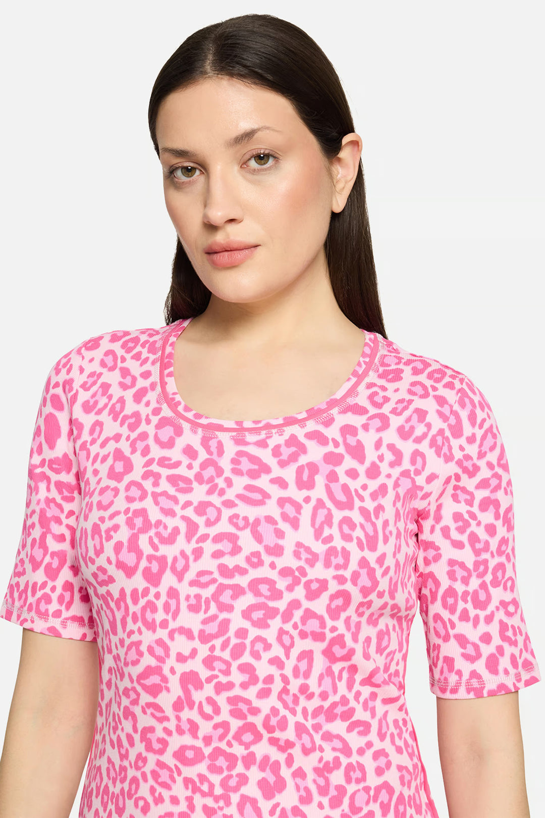 Betty Barclay 24268113 Pink Leopard Print T-Shirt