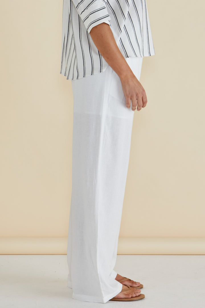 Betty Basics BB8437 Zaza White Relax Fit Linen Mix Trousers