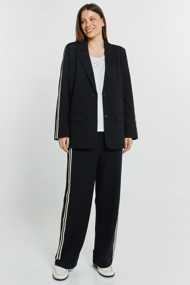 Betty Basics BB6112 black tailored blazer at Experience Boutique