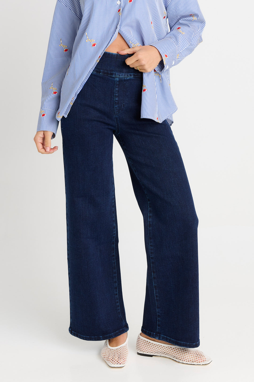Betty Basics BB8608 indigo blue straight stretch jeans at Experience Boutique