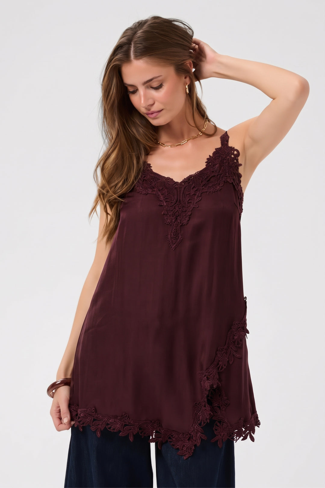 Cream Clothing CRAnna Fudge Red Lace Longline Vest Top 10615615 191619