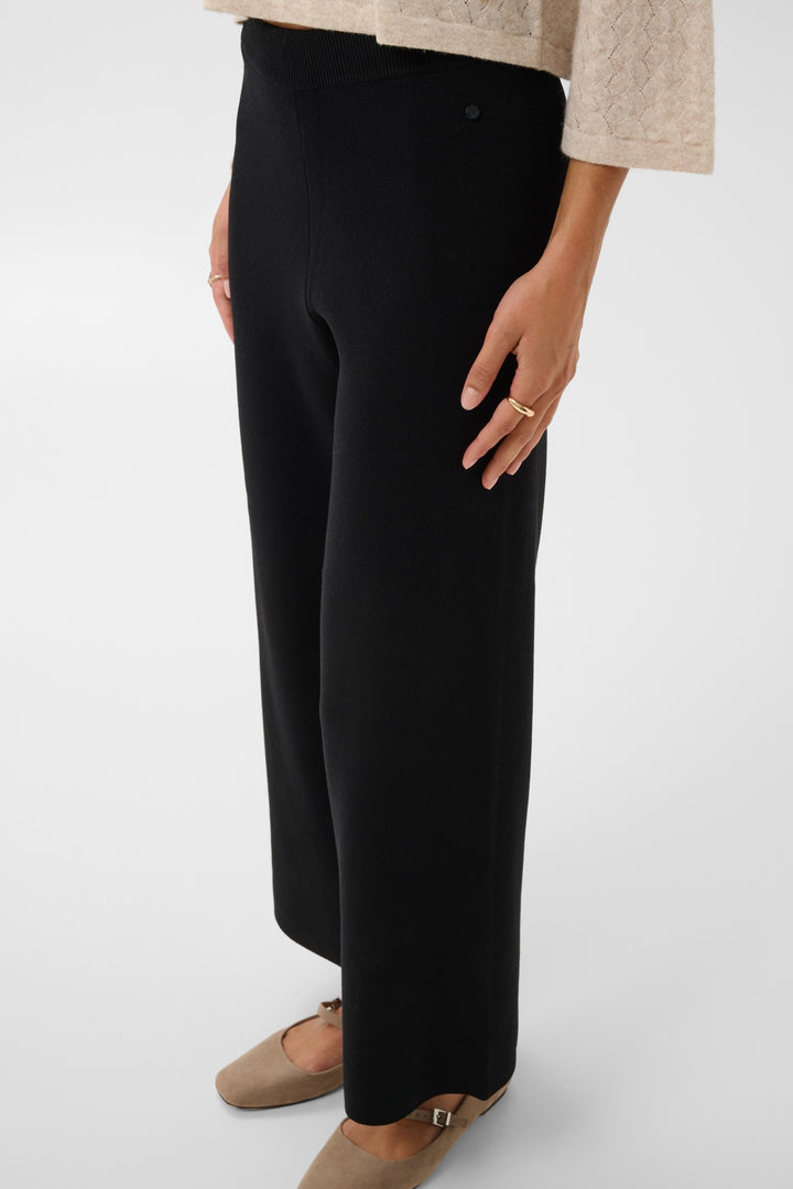 Cream CRDela Pitch Black Trousers, front model cropped