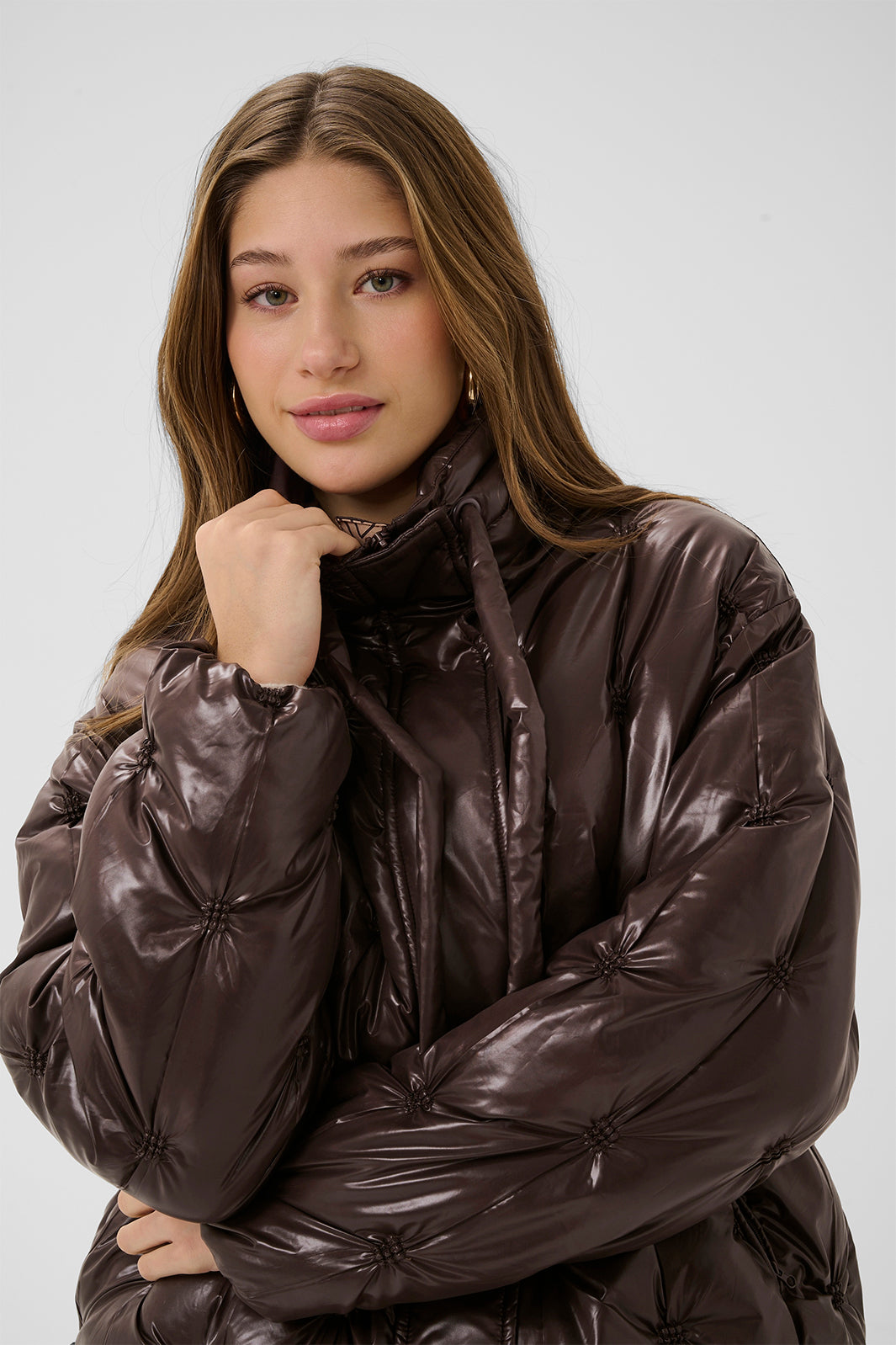 Cream Clothing CRDrakie Coffee Bean Padded Jacket, collar detail
