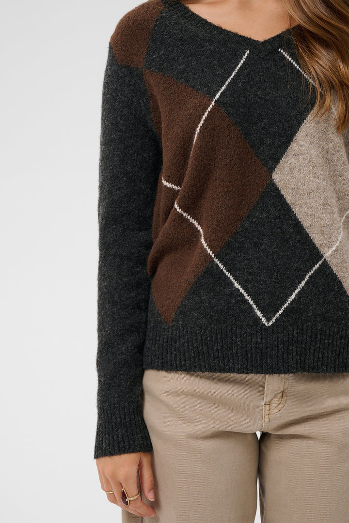 Cream Clothing CRHope Pitch Black Argyle V-Neck Jumper 10615298 100120, argyle knit detail