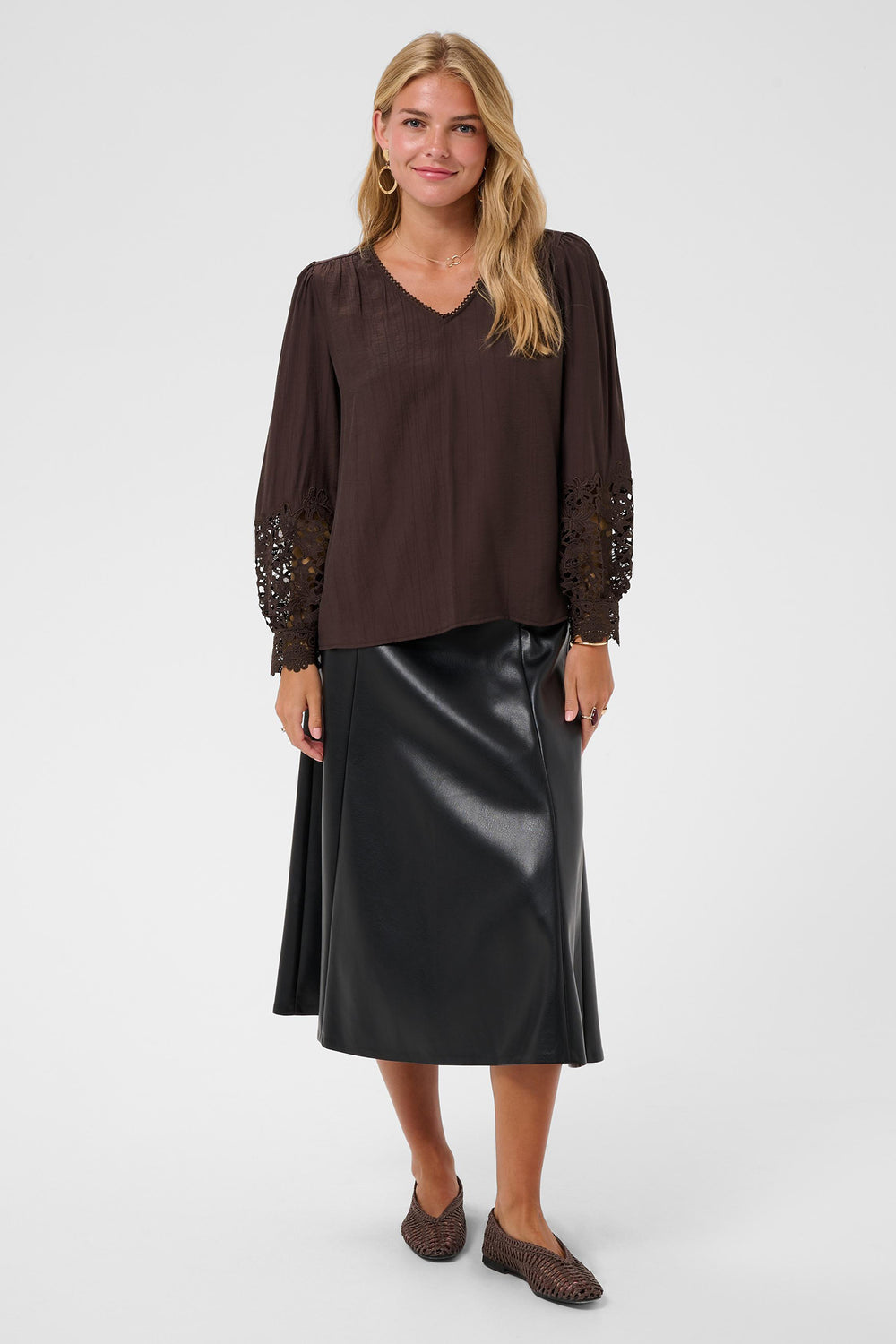 Cream Clothing CRTina Java Brown Blouse 10614427 191016, full length front view on model