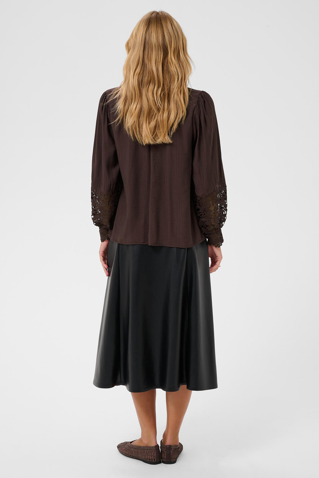 Cream Clothing CRTina Java Brown Blouse 10614427 191016, back view on model