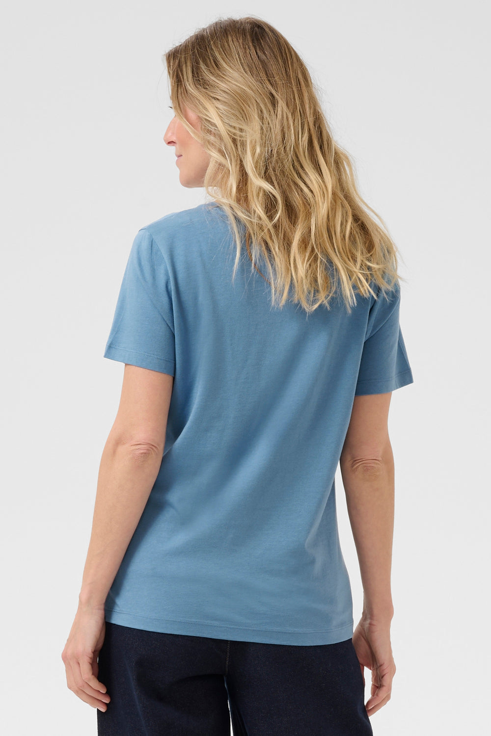 Cream Clothing Naia Blue Heaven V-Neck T-Shirt 10604508 174023 - Experience Boutique