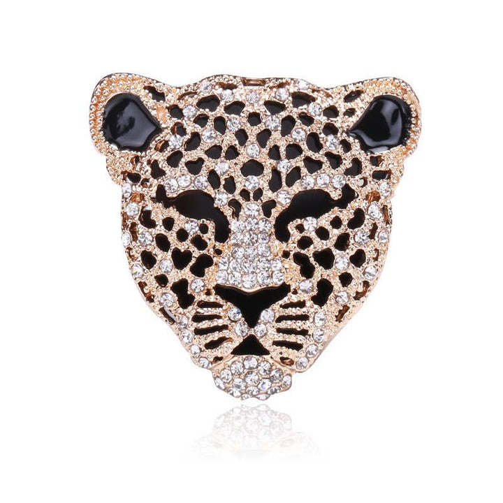 1558 Crystals Leopard Broach in Gold