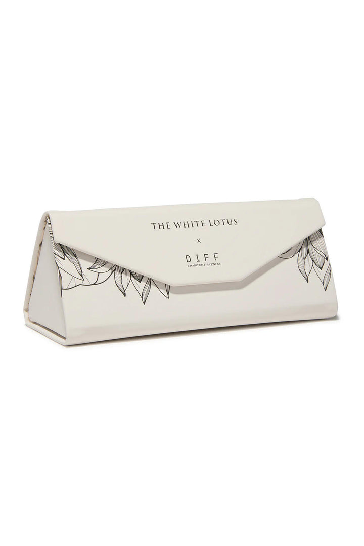 Diff The White Lotus Tanya McQuoid Black Scratch-Resistant Sunglasses