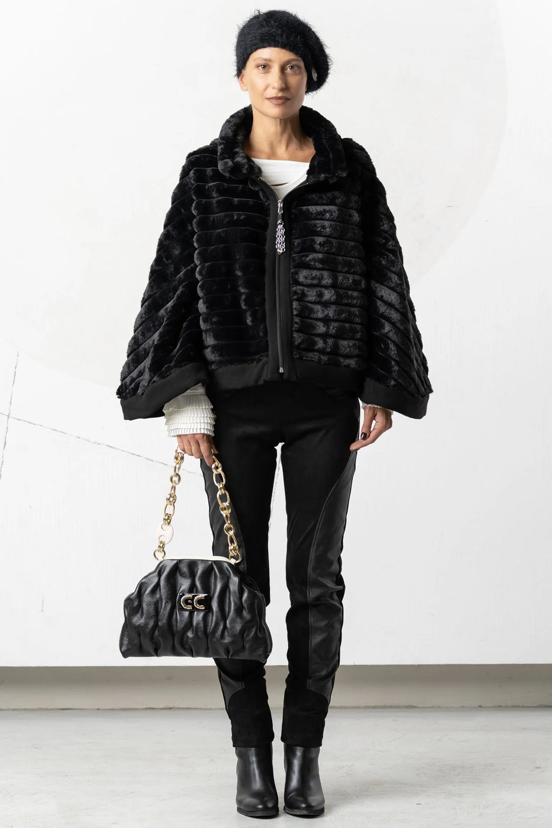 Elisa Cavaletti ELW256048710 Black Faux Suede Leggings