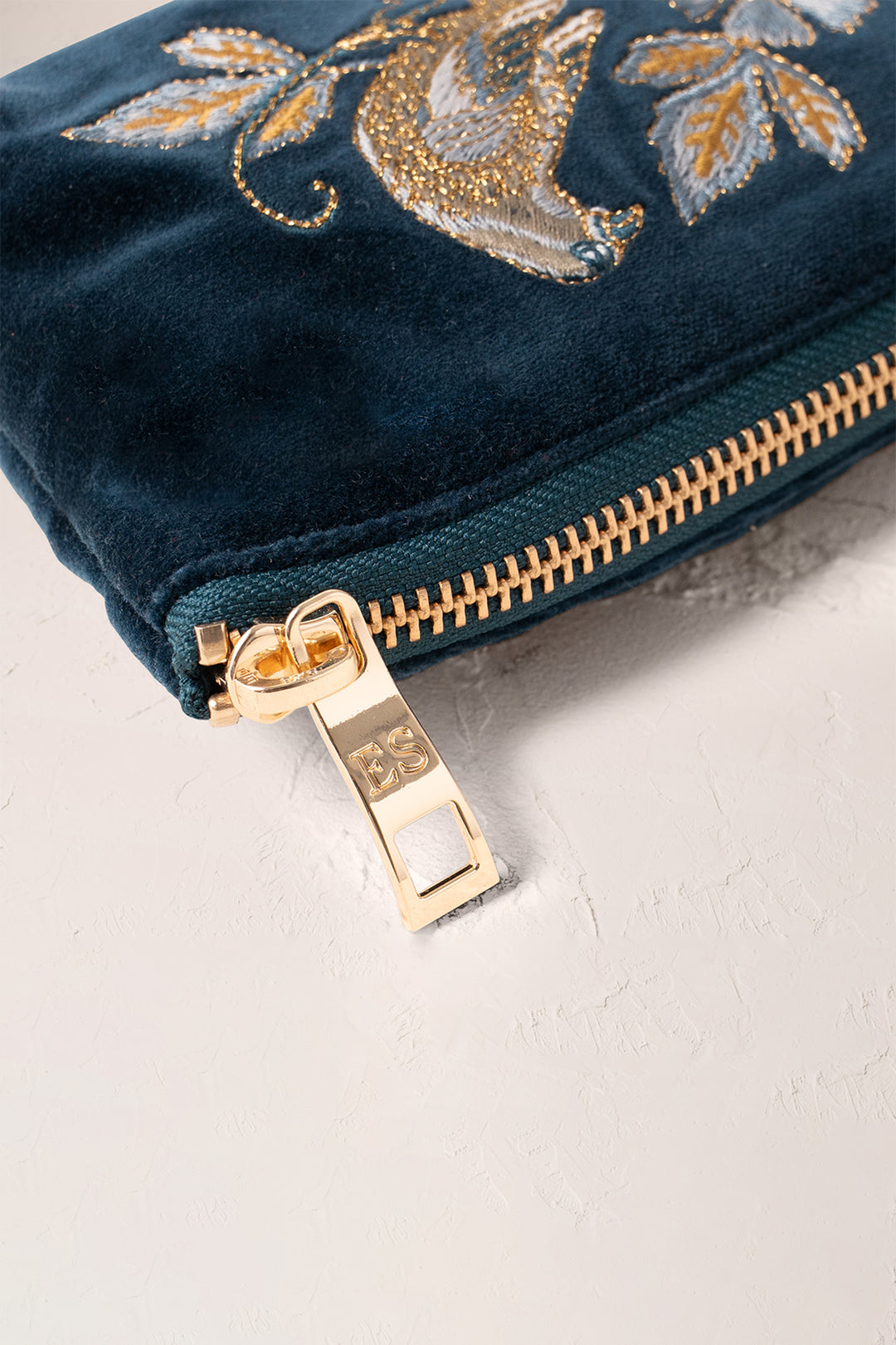 Elizabeth Scarlett Ink Botanical Birds Coin Purse