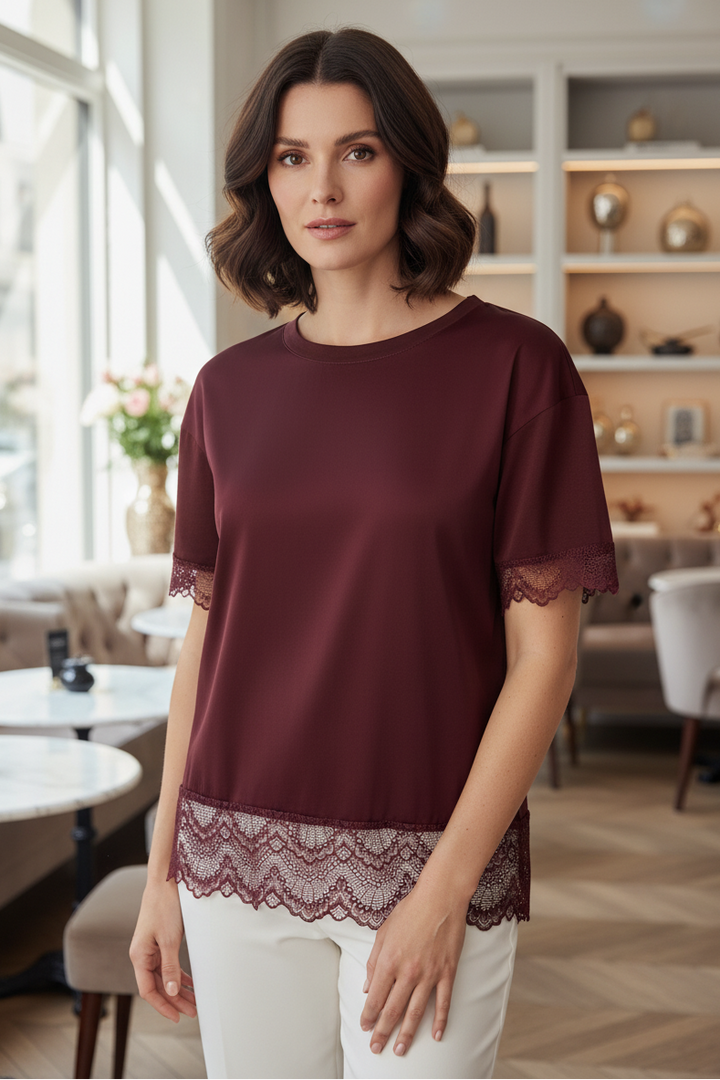 Esqualo 05516 Merlot Red Satin Front Lace Hem T-Shirt, model front