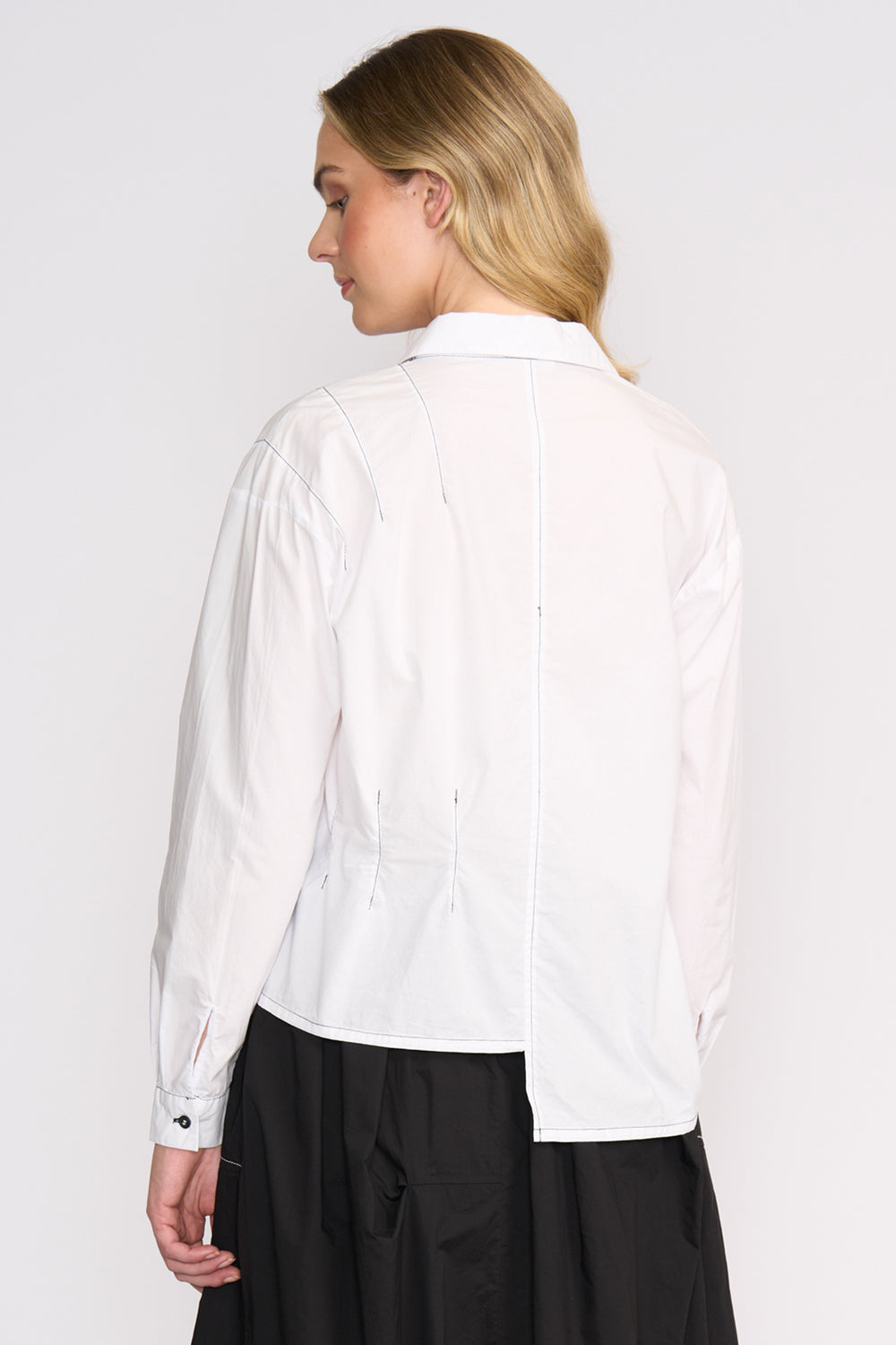 Foil FO8538 Quick Draw White Shirt at Experience Boutique