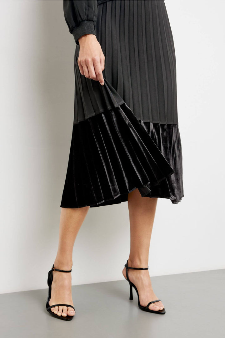 Gerry Weber 210024 Black Pleated Skirt