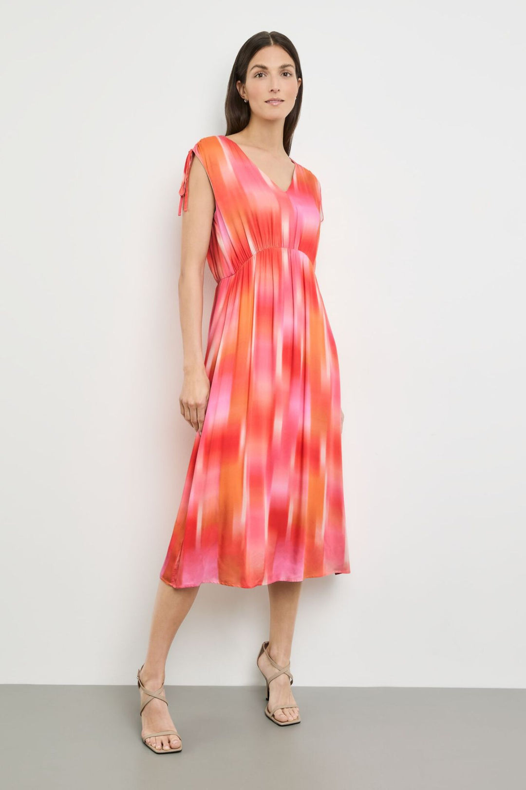 gerry weber red dress Gerry Weber Women 3/4 Sleeve Linen Tunic Dress 3/4 Sleeve Tunic Dress Fabric Floral Print Purple/Pink/Red/Orange 12 : Amazon.com.be: Fashion