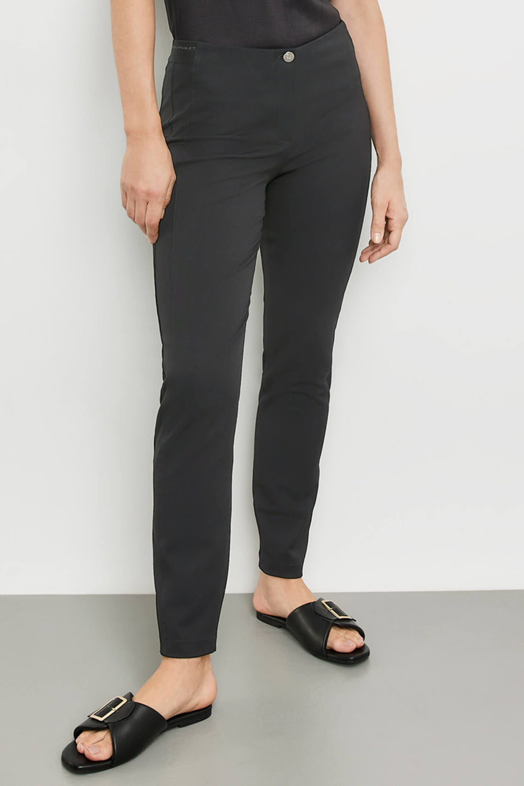 Gerry Weber 925039 Black Slim Fit Trousers – Experience Boutique