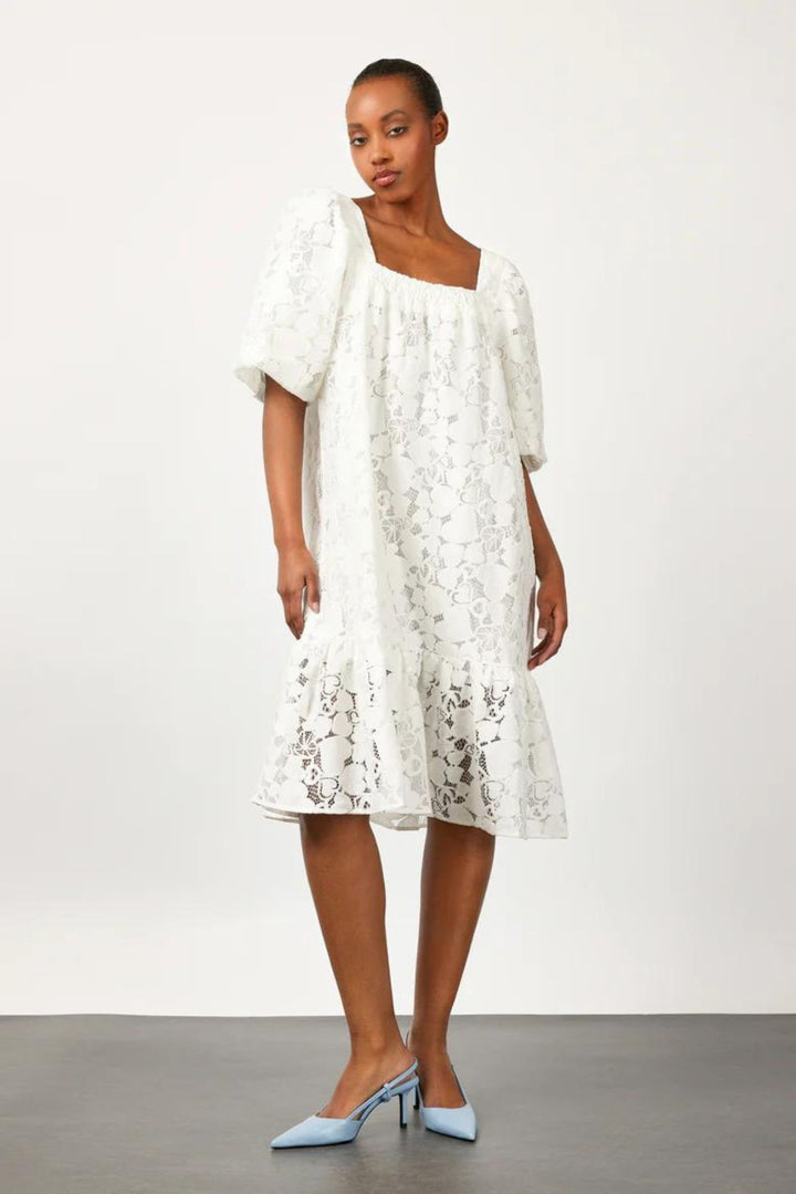 Gomaye 28833 White Lace Dress