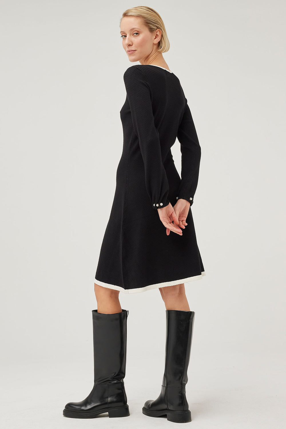 Leo & Ugo BWR542 Black & Cream Scalloped Edge Dress - Experience Boutique